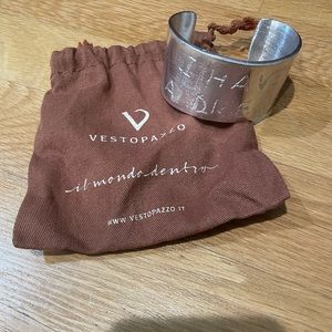 Vestopazzo bracelet